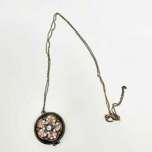 Vintage Flower Locket Pendant Necklace Pill Box
